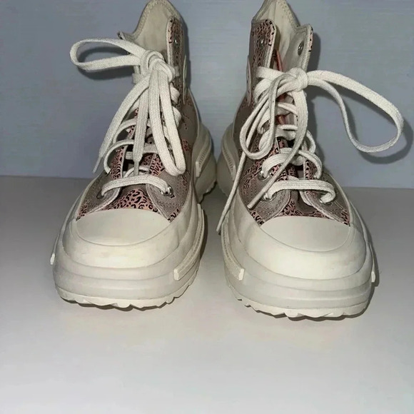 Converse Run Star Legacy CX Platform Cheetah Size 4.5 Kids / 6-6.5 Women’s - Picture 7 of 16